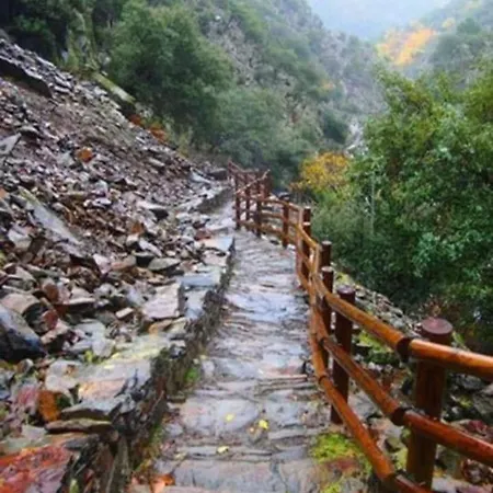 Rural Cristania * Caminomorisco