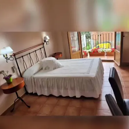 Rural Cristania Kır Evi Caminomorisco